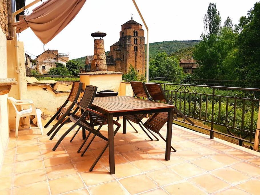Casa Rural Barangua En El Pirineo Aragones 산타크루즈드라세로스 외부 사진